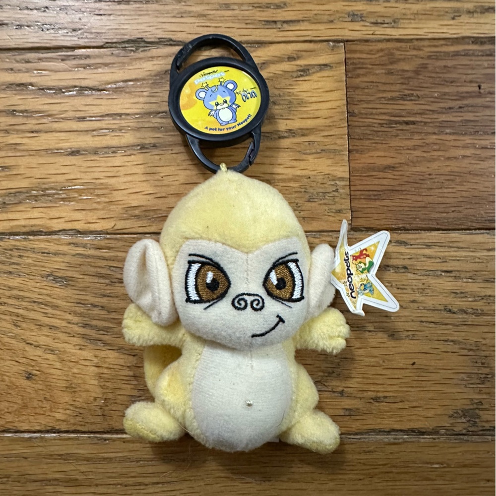 Neopets McDonald’s 2005 Yellow Mynchi Plush Clip